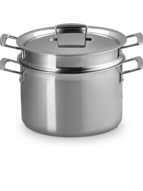 Le Creuset Stainless Steel Classic 3-Ply Deep Pasta Pot and Sieve, 7.5qt
